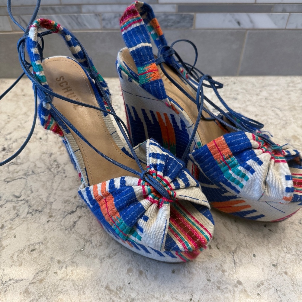 Pre-Owned Women's Schutz Wedge Sandal with wedge heel  colorful Woven fabric -cp - Picture 13 of 13
